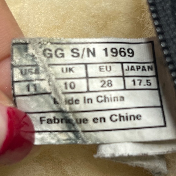 UGG Black Kids Girl Boots US 11 / EU 28 - Picture 9 of 13